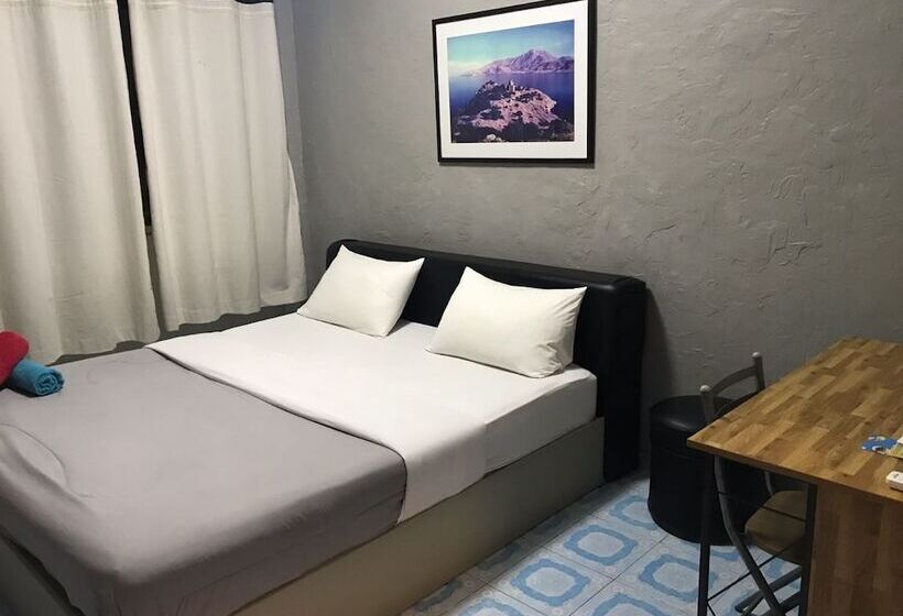 Номер Стандард Боковой Вид на Море с Балконом, Seaview