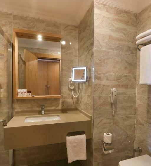 Standard-invahuone, Tryp By Wyndham Izmit