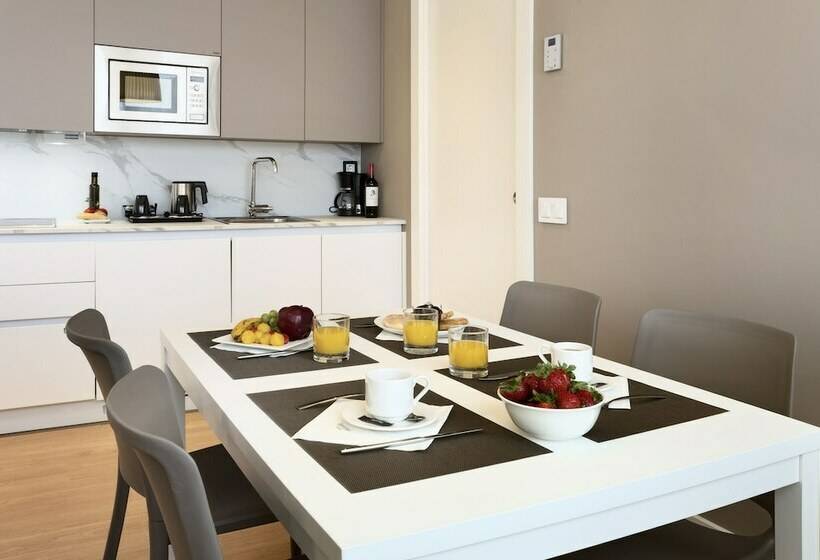 Апартаменты 1 Спальня, Sercotel Logroño Suites