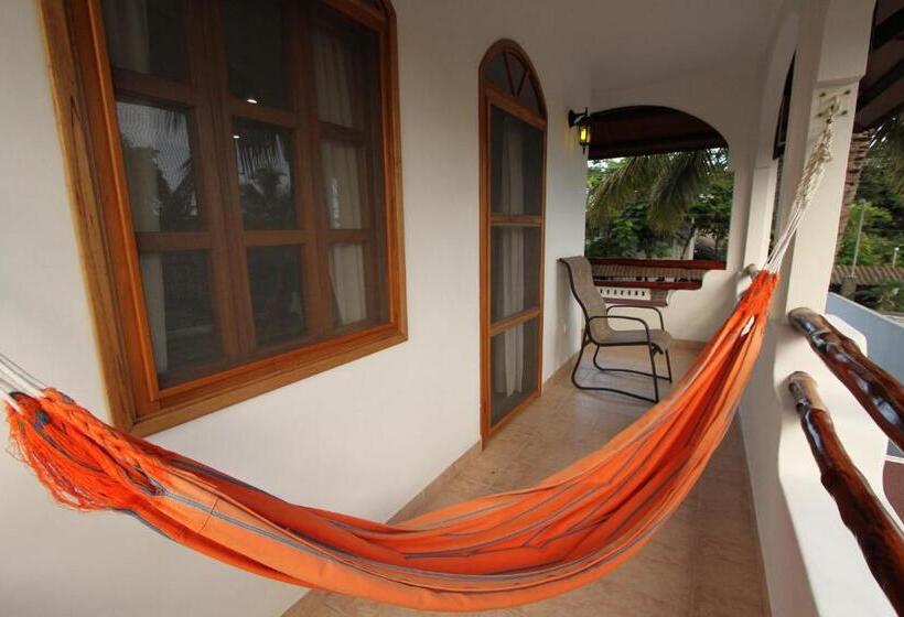 Номер Стандарт, Galapagos Suites B&b