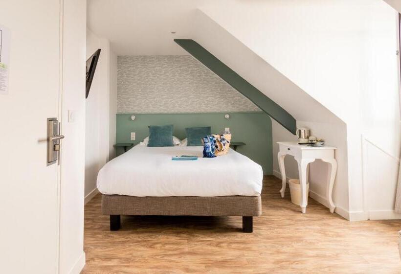 Номер Deluxe Вид на Море, Hôtel Spa De La Citadelle Lorient
