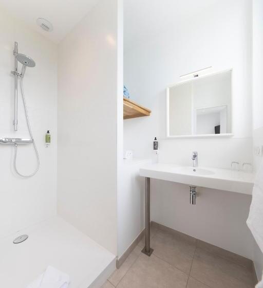 Номер Superior, Hôtel Spa De La Citadelle Lorient