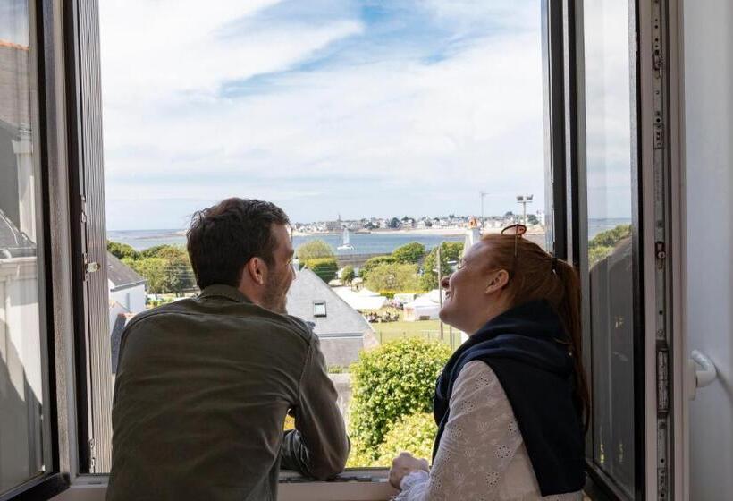 Полулюкс Вид на Море, Hôtel Spa De La Citadelle Lorient