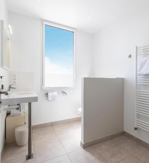 Номер Superior, Hôtel Spa De La Citadelle Lorient