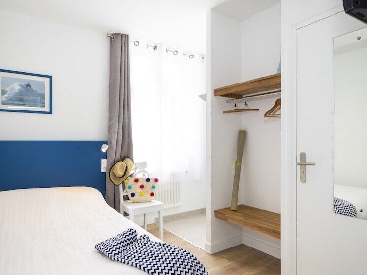 Номер Superior, Hôtel Spa De La Citadelle Lorient