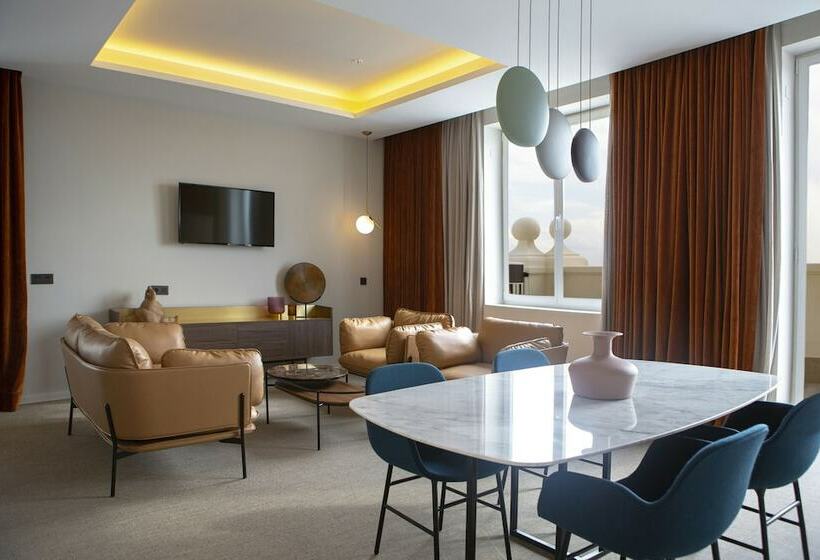Suite Presidencial, Riu Plaza España