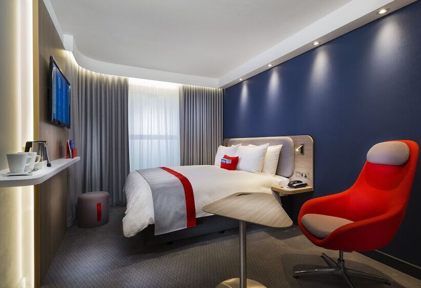 Номер Стандарт Двуспальная Кровать, Holiday Inn Express   Rouen Centre   Rive Gauche, An Ihg