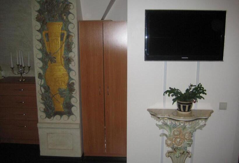 اتاق استاندارد, Columba Livia Guesthouse