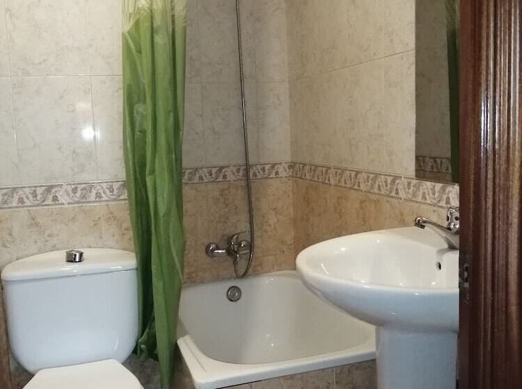 标准单人间, Hostal Jaime I