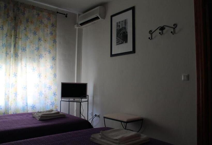 Номер Стандарт, Hostal Sabana
