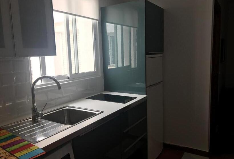 Апартаменты 2 Спальни, Hostal Sabana