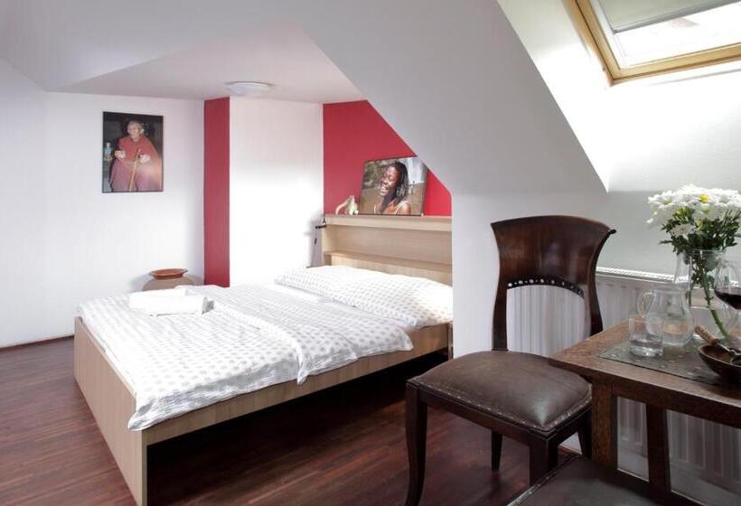 اتاق استاندارد, Pension Sebastian