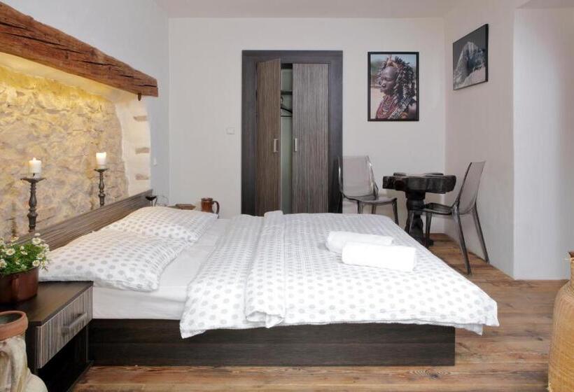 اتاق استاندارد, Pension Sebastian