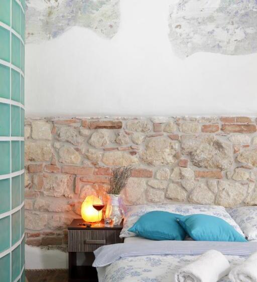 اتاق لوکس سه تخته, Pension Sebastian