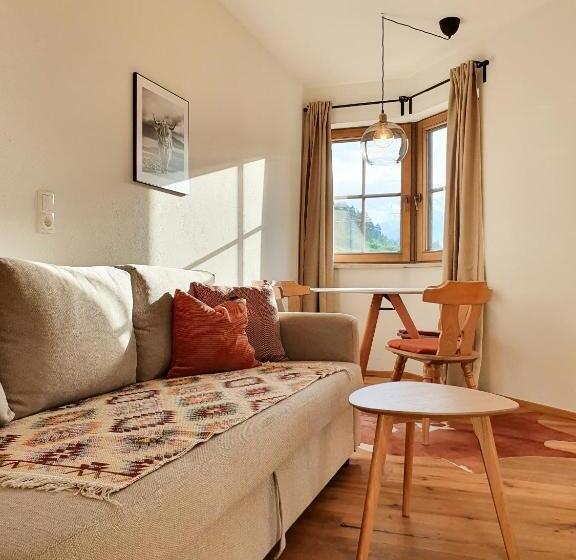 Апартаменты 1 Спальня с Видом, Gruberwirt Apartments