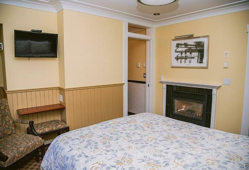 带特大床的豪华房间, Salt Spring Inn