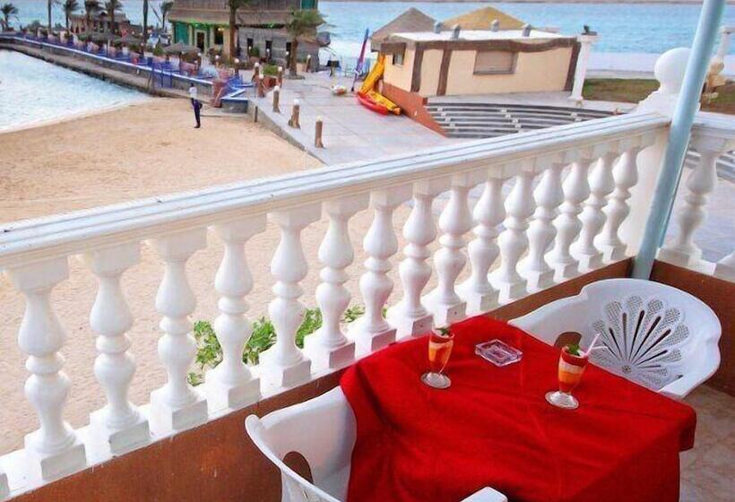 Шале 1 Спальня, Dolphin Beach Resort