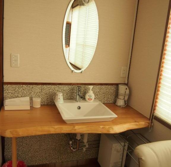 스탠다드 트리픔 룸 공동욕실, Family Ryokan Kawakyu With Showa Retro, Private Hot Spring