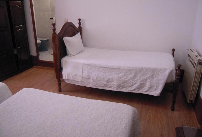 اتاق استاندارد چهار تخته, Guesthouse Lusa Atenas