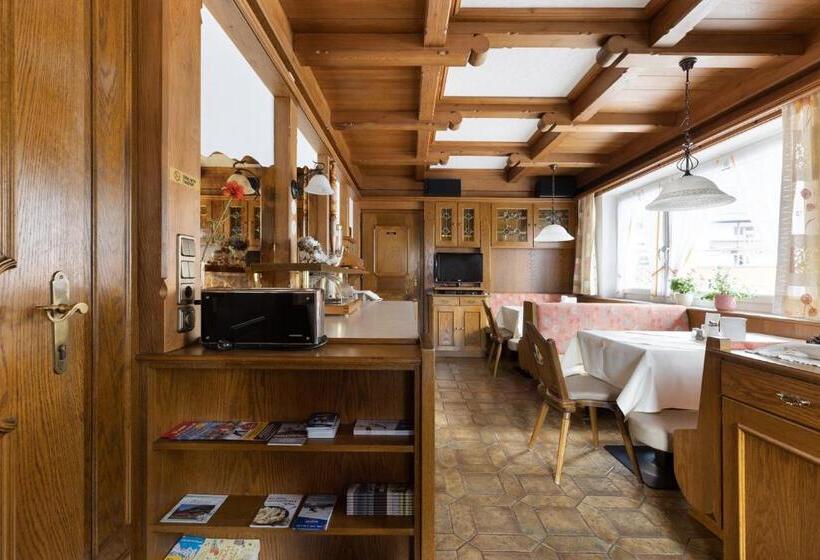 Номер Стандарт, Pension Glockenstuhl