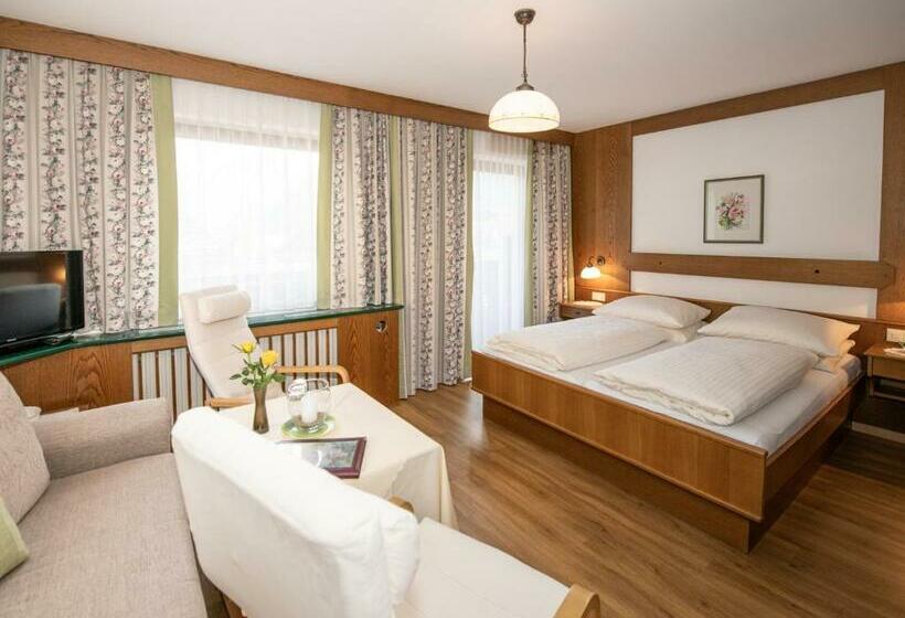 اتاق استاندارد با بالکن, Pension Und Appartement Weinschreiber