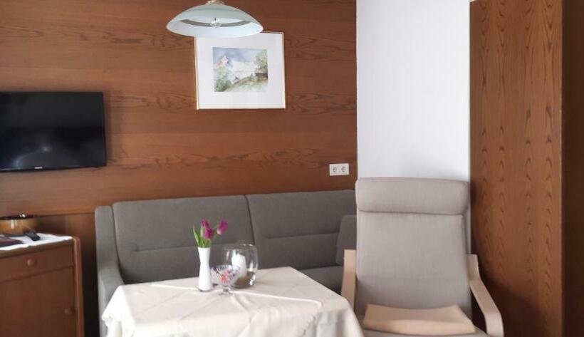 اتاق استاندارد با بالکن, Pension Und Appartement Weinschreiber