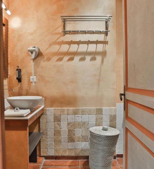Студия Deluxe, Maison D'hôtes Le Hameau De La Mûre