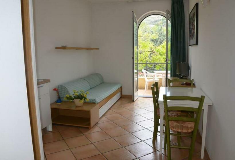 Студия Стандарт, Residence Pian Dei Boschi