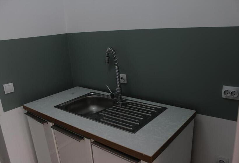 إستوديو قياسى, Studio Apartcity