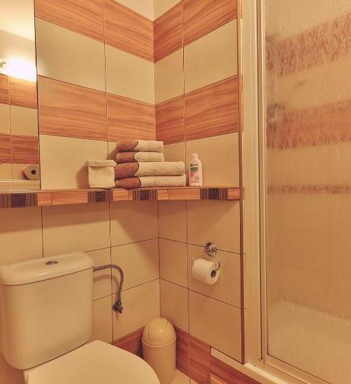 Семейный Номер, Holiday Resort švárny