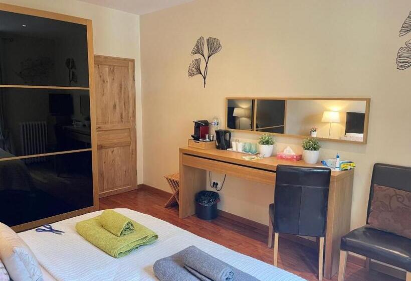 Люкс Deluxe 2 Спальни, Gites Du Caylar   Chambres Et Appartments