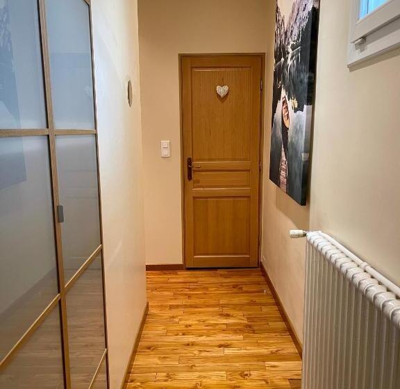 Люкс 2 Спальни, Gites Du Caylar   Chambres Et Appartments
