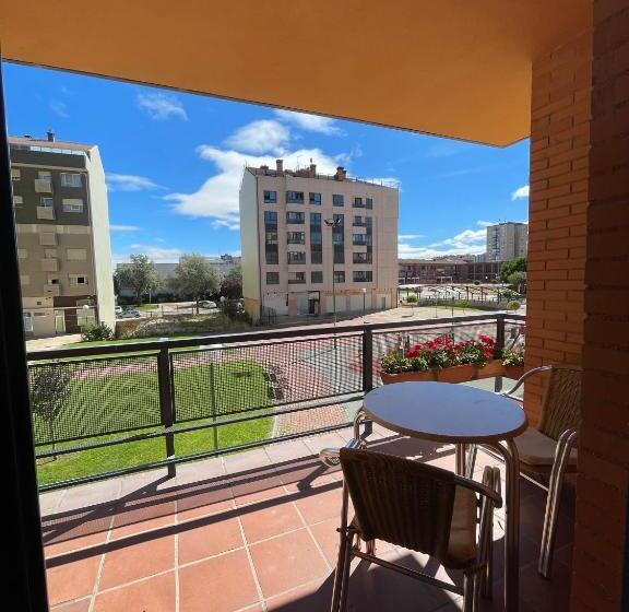 اتاق استاندارد یک نفره, Hostal Santiago 2