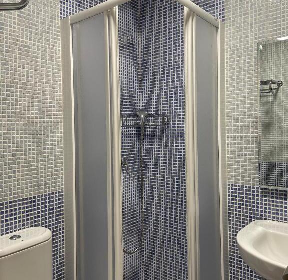 اتاق استاندارد, Hostal Santiago 2