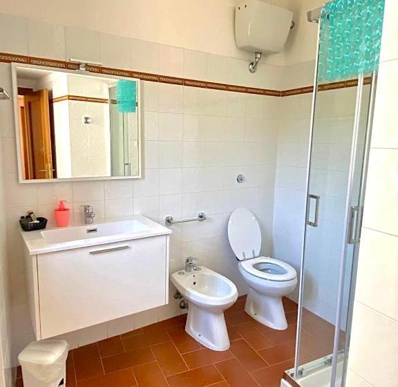 Вилла 3 Спальни, Agriturismo Vezzano