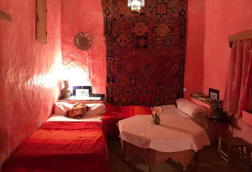 Economy Quadruple Room, Auberge Chez Julia