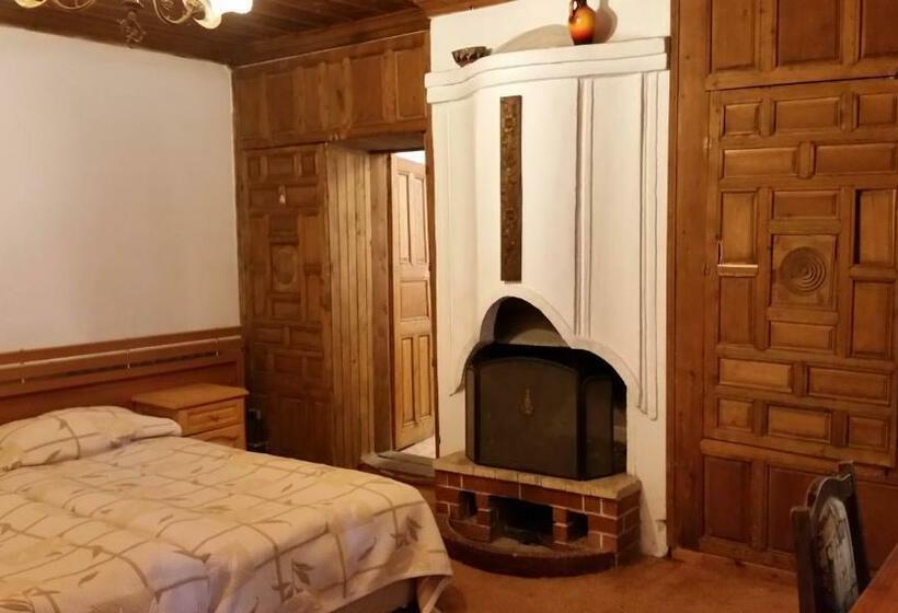 스탠다드 트리플 룸, Chakarova Guest House