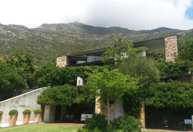 Номер Стандарт с Балконом, Snooze In Hout Bay Self Catering