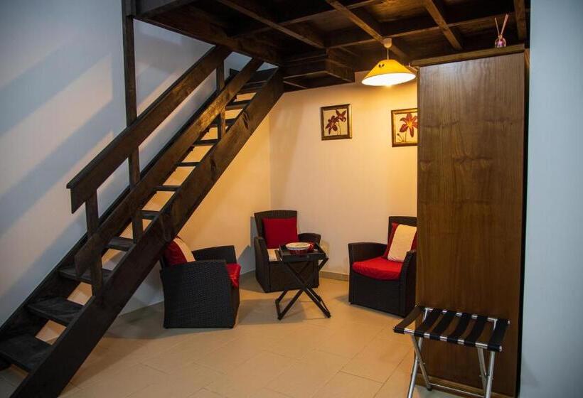 Family Suite, Refugio No Campo   Al 1683