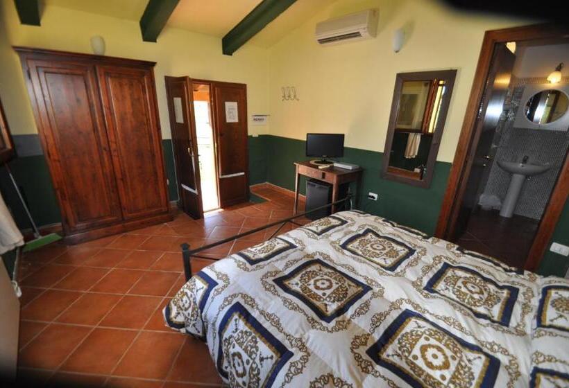 Номер Стандарт, Agriturismo Il Cerrosughero