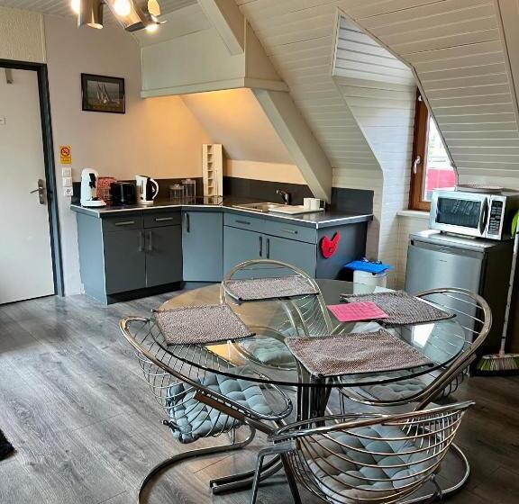 带1个卧室的高级公寓, Appart Hotel Maison Saint Michel