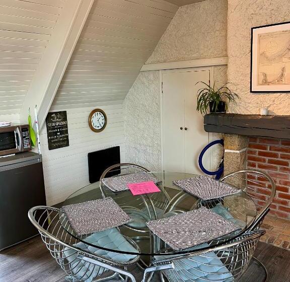 带1个卧室的高级公寓, Appart Hotel Maison Saint Michel