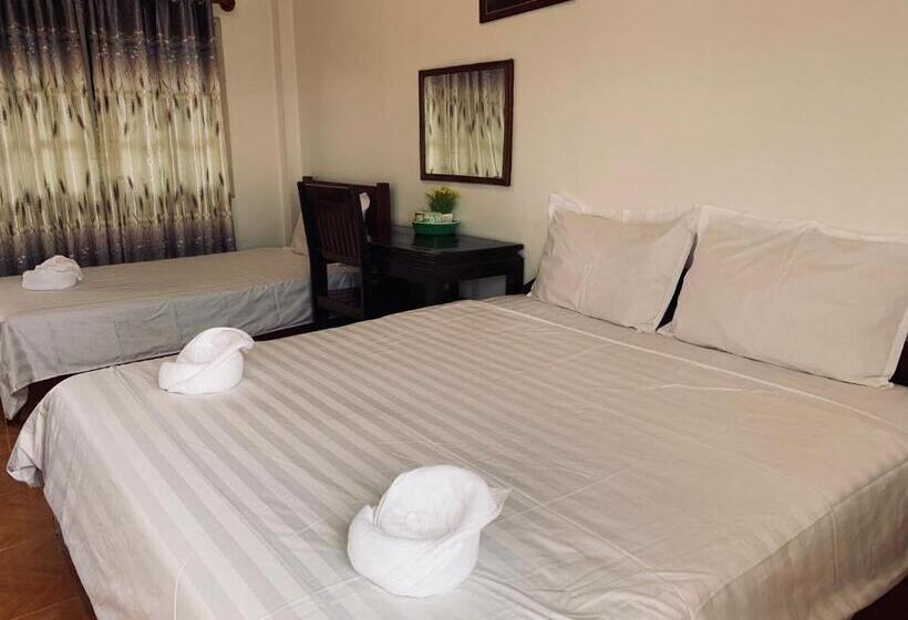 Номер Стандарт Трехместный, Dalom Guesthouse