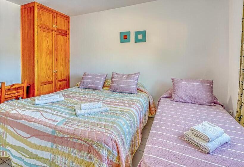 Номер Deluxe, Ochomin Hostel