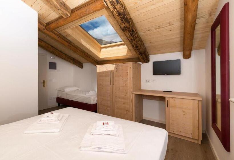 Номер Стандарт Трехместный, Colle Ameno Room And Breakfast