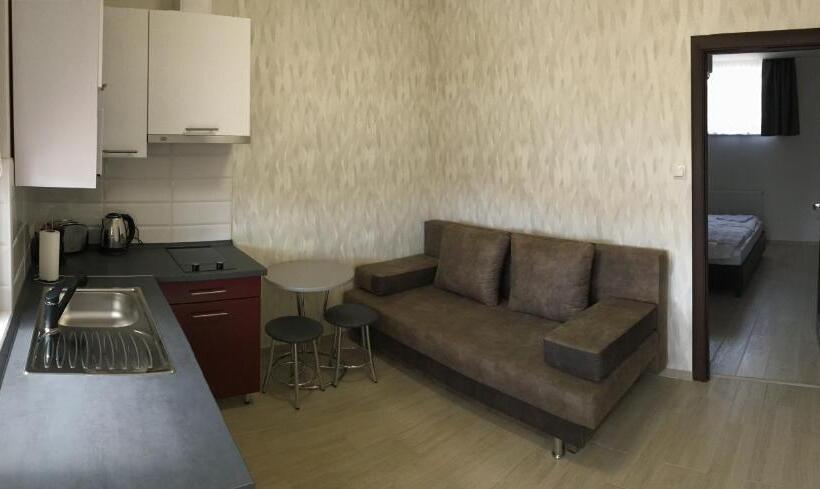 침실 1개 디럭스 아파트, Kristály Apartmanok