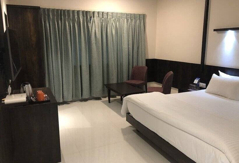 Номер Deluxe, Kyriad Hotel Vijayapura