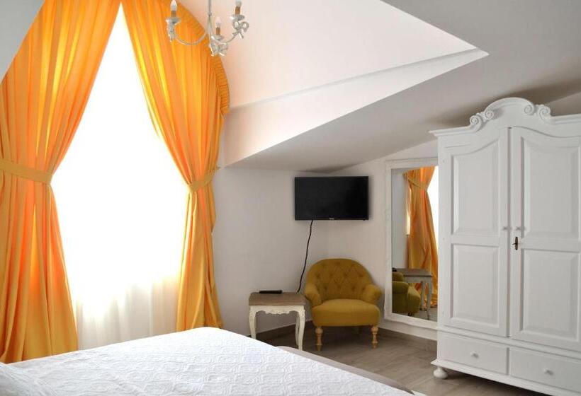 デラックスルーム, B&b Cloud