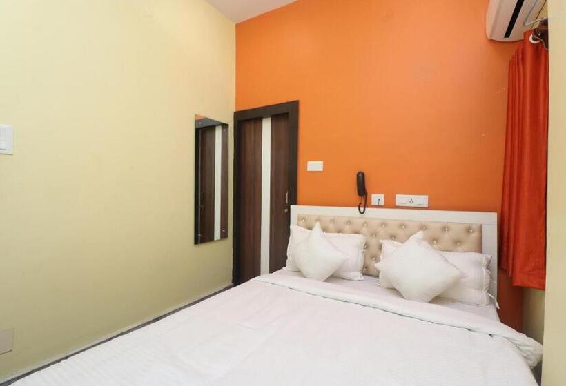 Quarto Estandar, Pallyshree Guest House