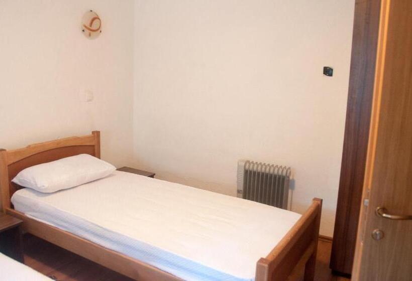Номер Стандарт, Aste Guesthouse
